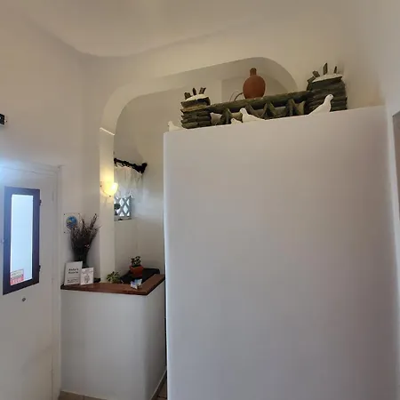 Aleka's Πανσιόν Τήνος