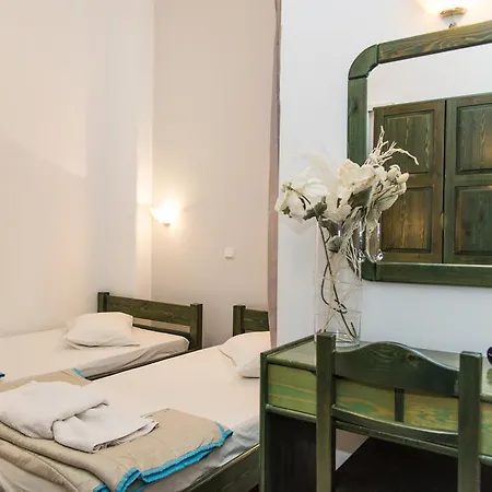 Πανσιόν Aleka's Τήνος